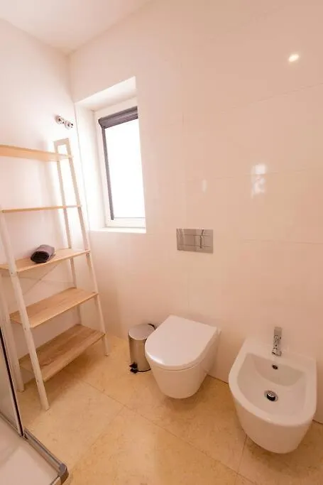 Superb Central Lisbon Apartment 0*,